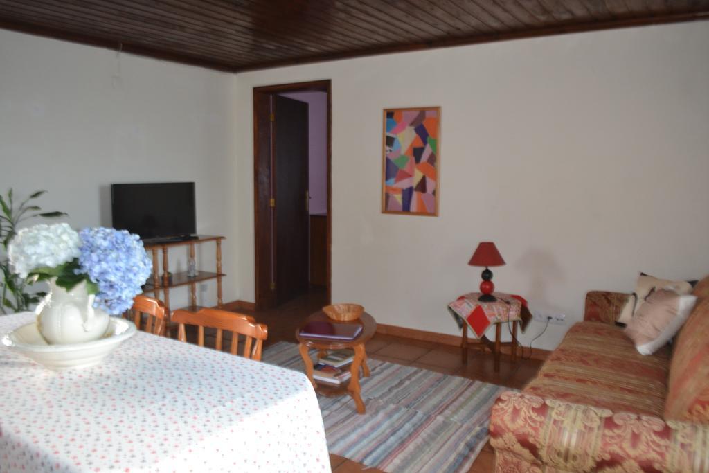 Tina 3B - Alojamento Local - Rral 760 Porto Martins Exterior photo